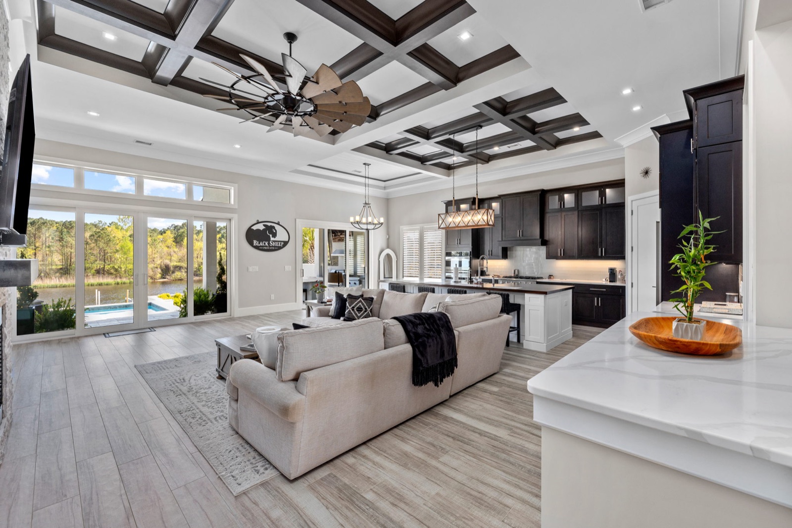 Premium Homes. Seamless Process.